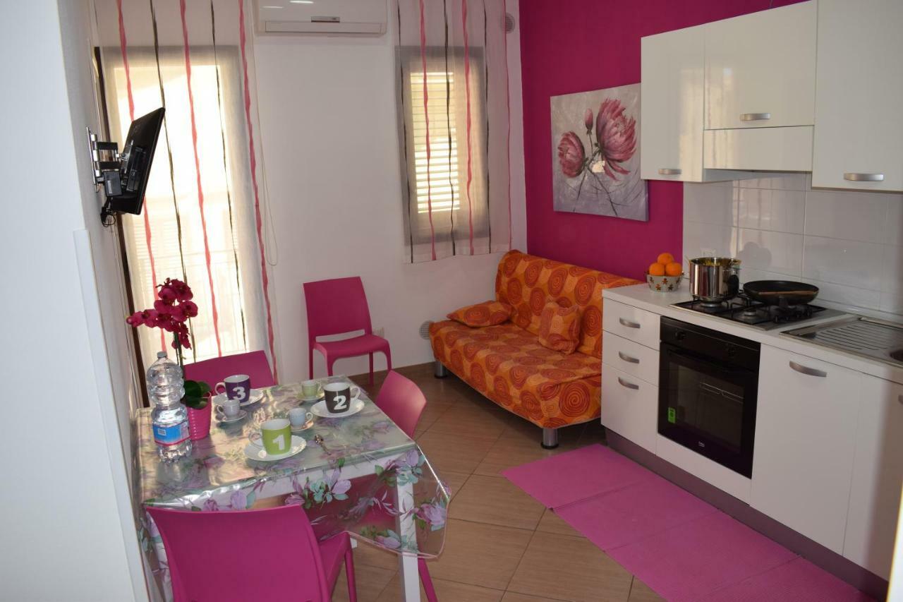 Casa Vacanze Del Golfo كاستيلاّماري ديل غو المظهر الخارجي الصورة