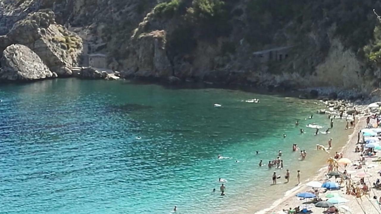 Casa Vacanze Del Golfo كاستيلاّماري ديل غو المظهر الخارجي الصورة