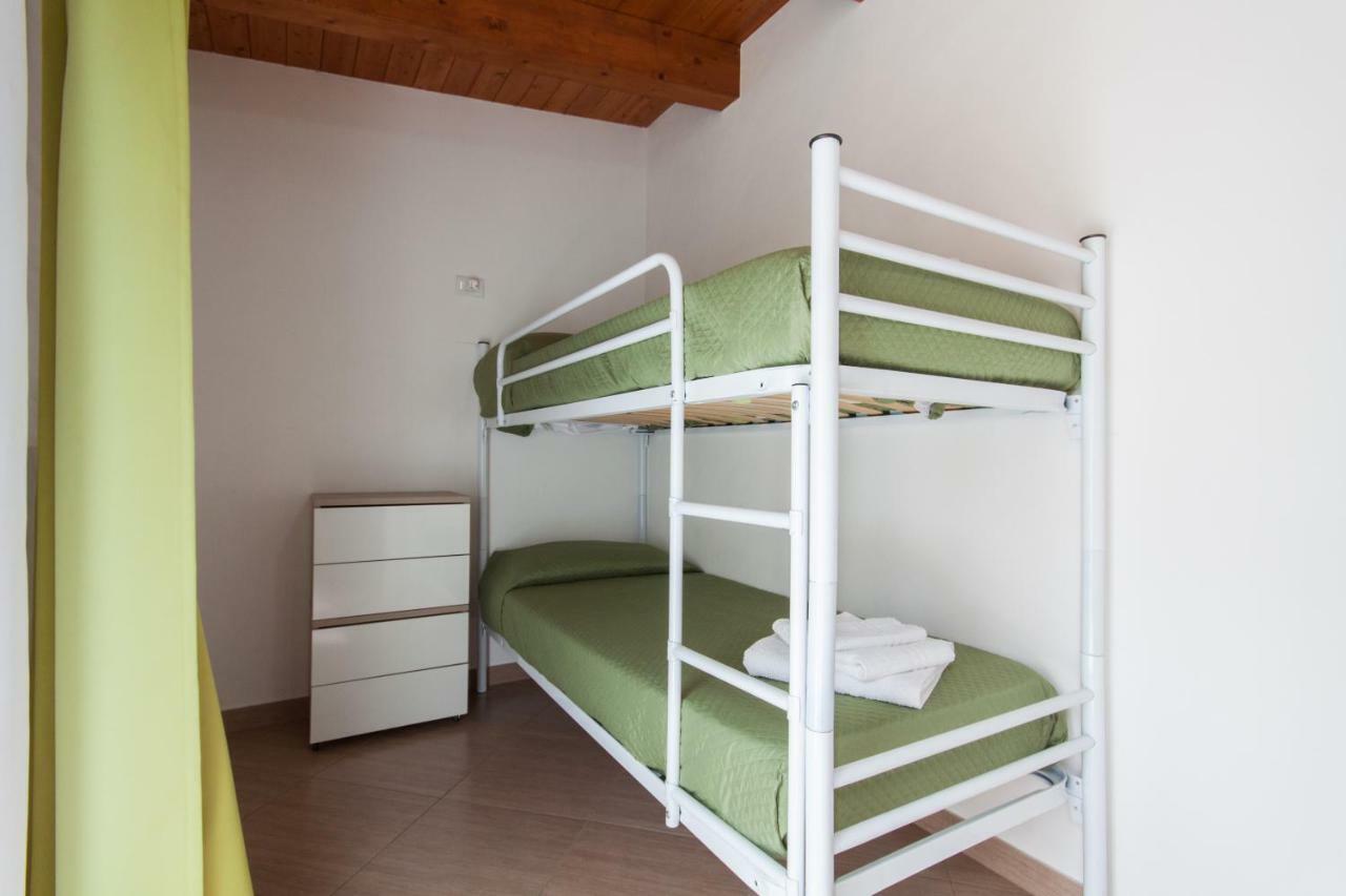 Casa Vacanze Del Golfo كاستيلاّماري ديل غو المظهر الخارجي الصورة