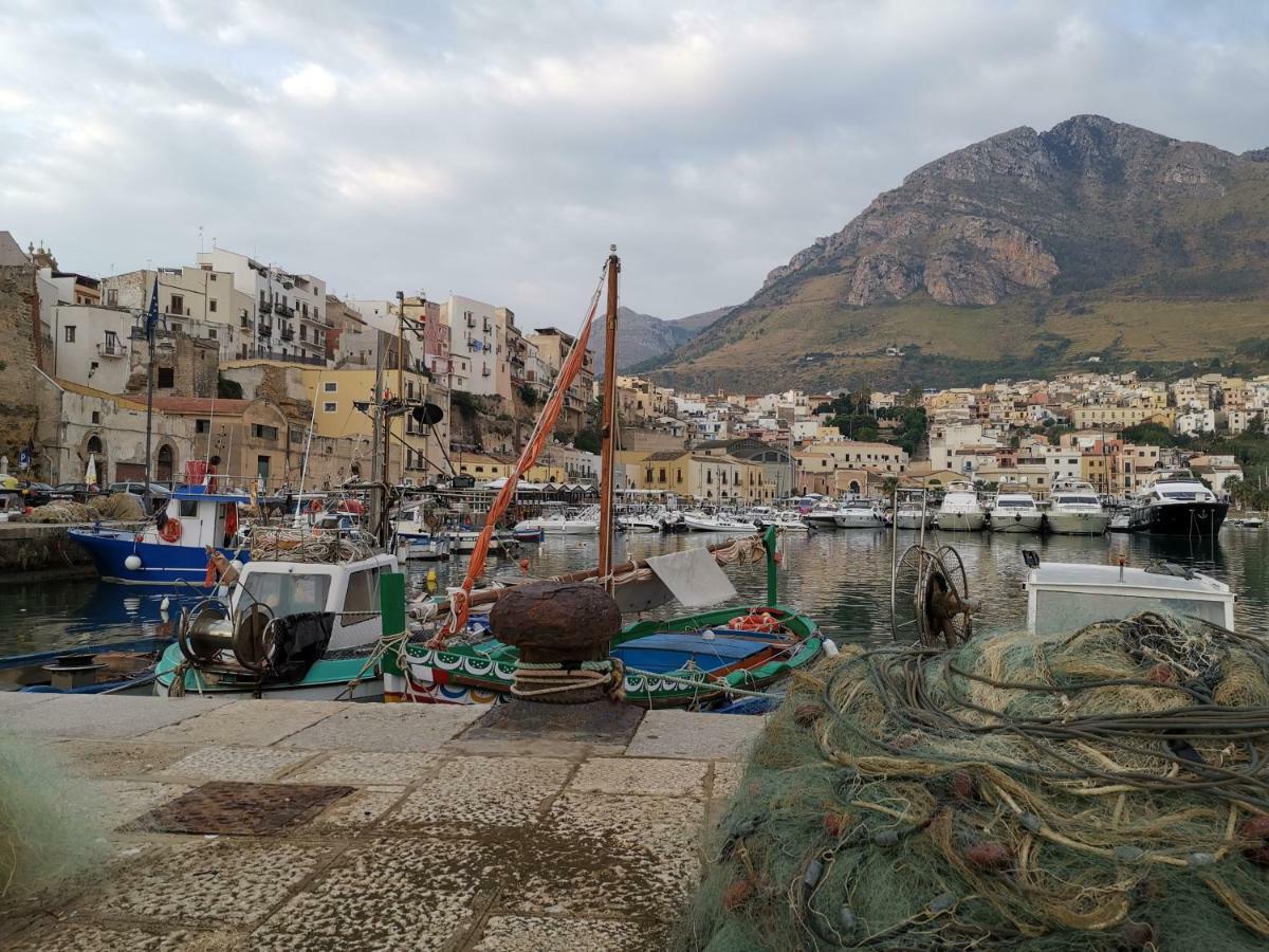 Casa Vacanze Del Golfo كاستيلاّماري ديل غو المظهر الخارجي الصورة